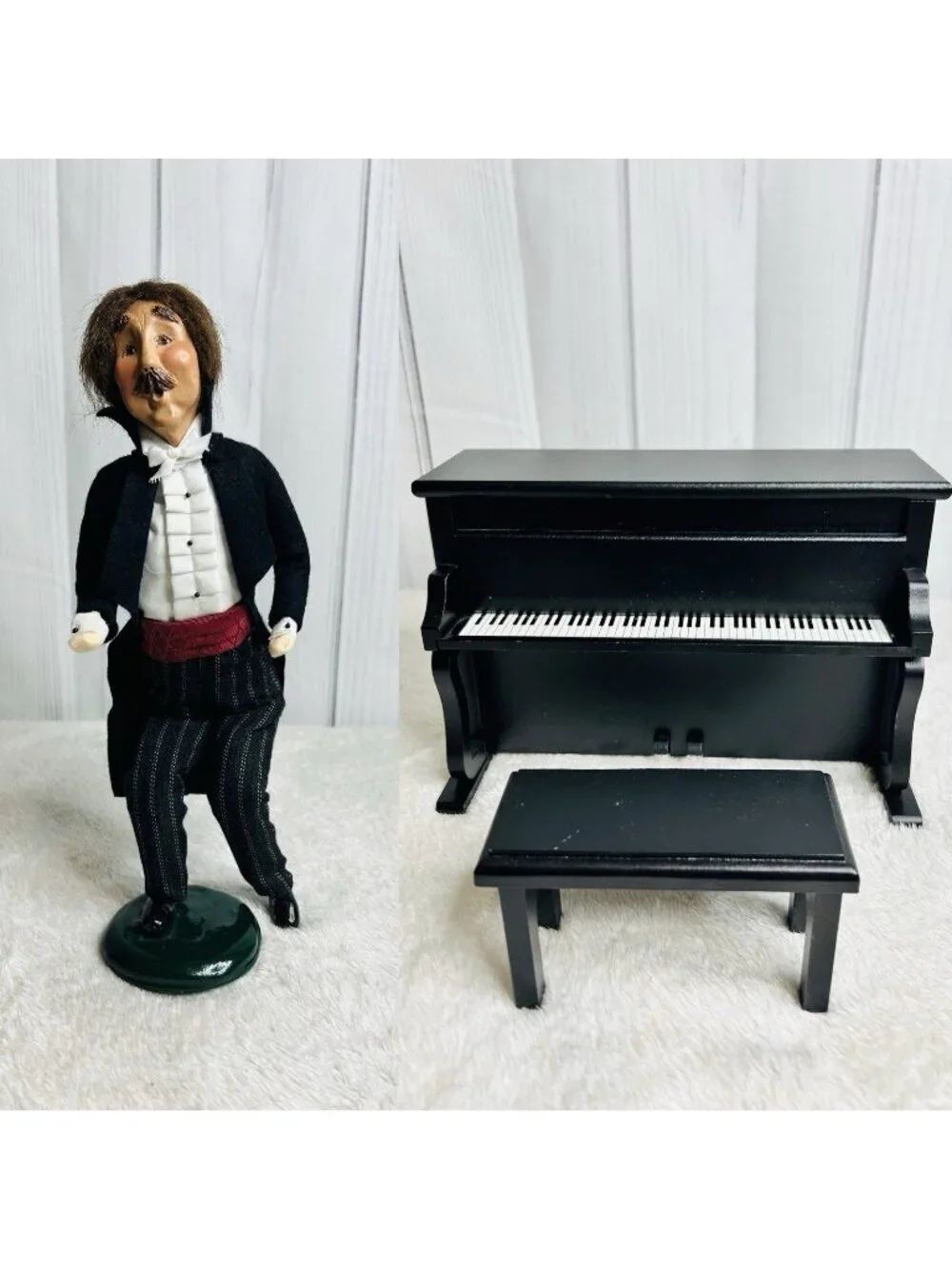 Byers Choice Tuxedo Man Piano Player RARE 1999 Excellent Condition